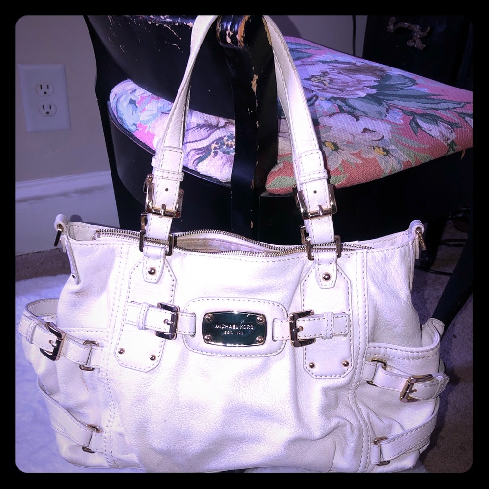 AUTHENTIC Michael Kors cross body bag